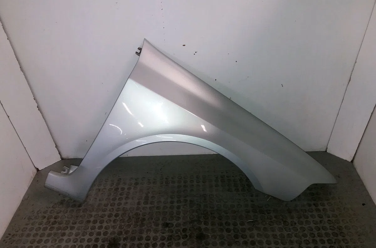 Aile avant droite Renault LAGUNA II (BG0-1_) 1.8 16v (bg06, bg0j, bg0m) (2001-2007) 5 portes occasion