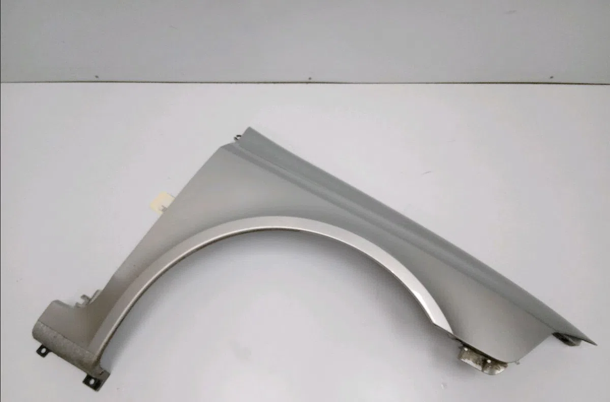 Aile avant droite Renault LAGUNA II Grandtour (KG0-1_) 1.9 dci (kg1a, kg1w, kg0g) (2005-2007) occasion
