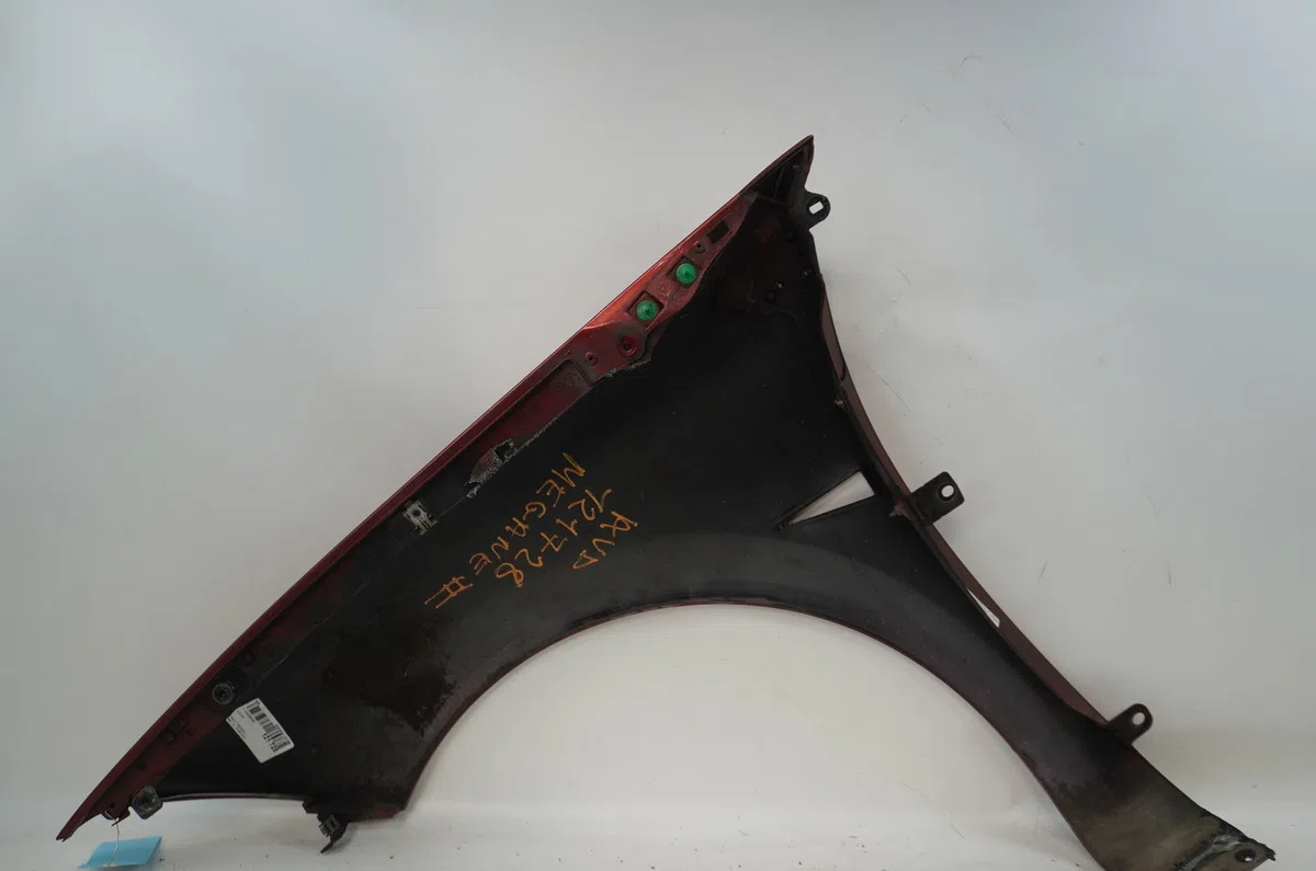 Aile avant droite Renault MEGANE II (BM0-1_, CM0-1_) 1.6 16v (bm0c, cm0c) (2002-2008) occasion
