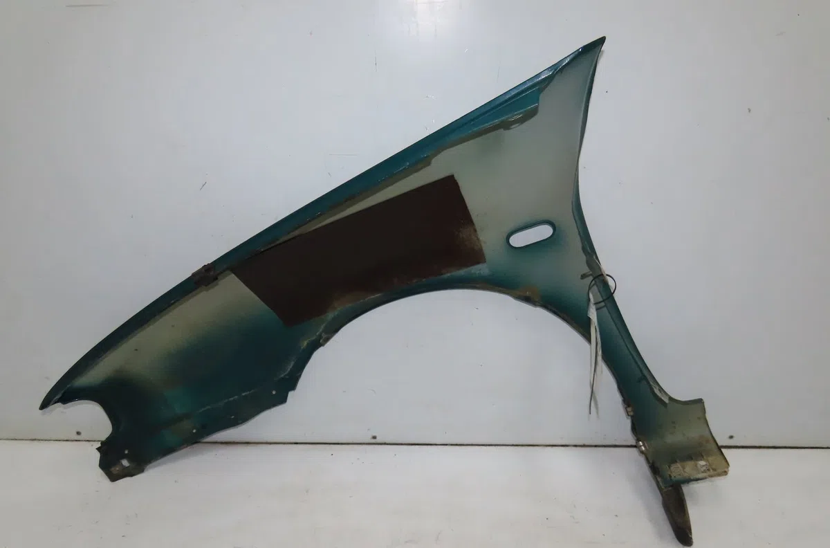 Aile avant droite Seat IBIZA II (6K1) 1.9 d (1993-1996) 3 portes occasion