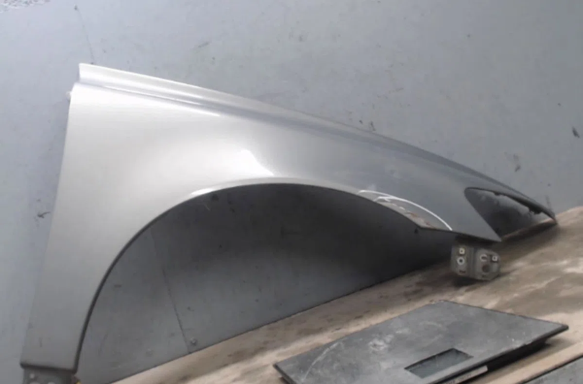 Aile avant droite Volvo V50 (545) 2.0 d (2004-2010) occasion