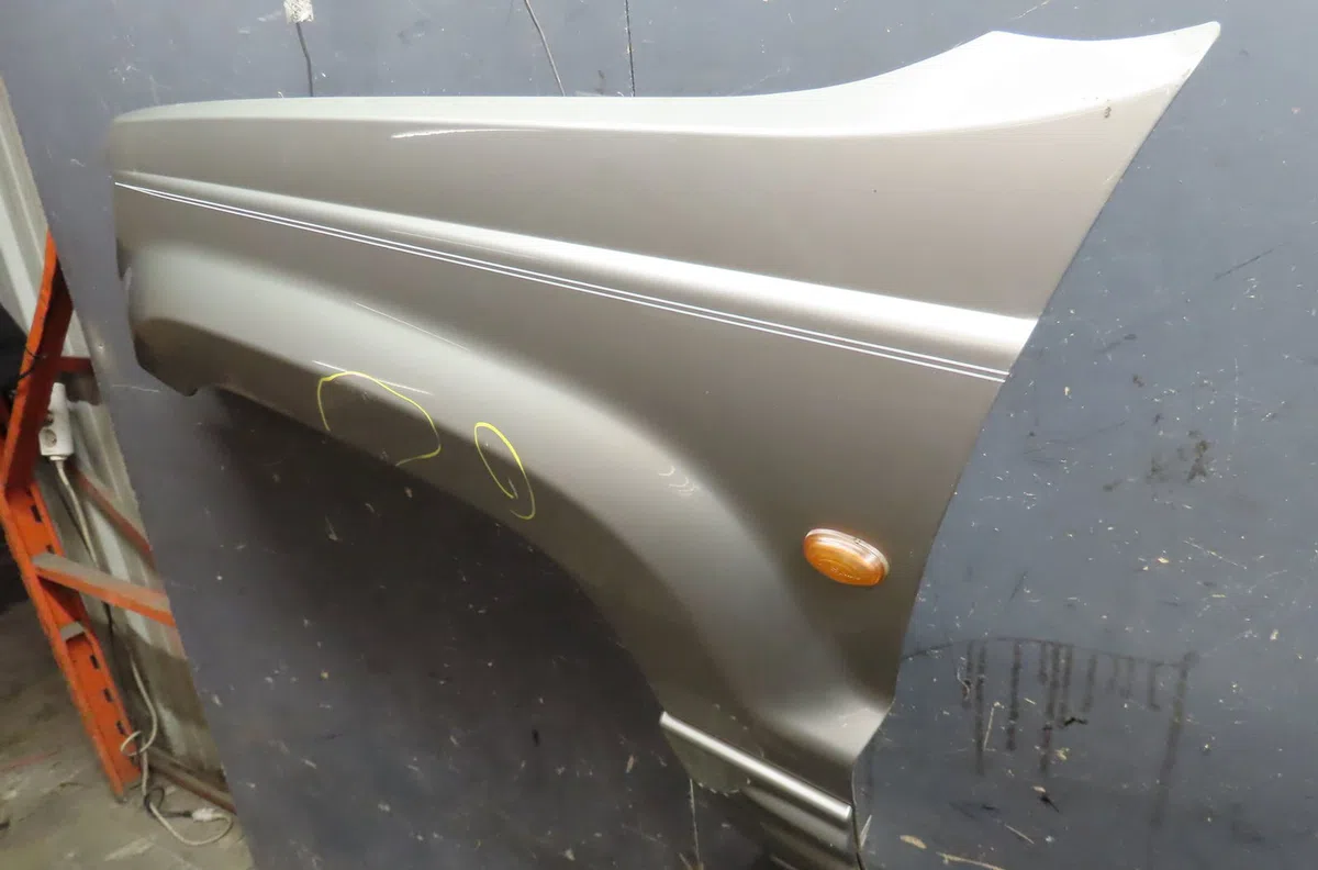 Aile avant gauche Jeep GRAND CHEROKEE II (WJ, WG) 4.0 4x4 (1999-2005) occasion