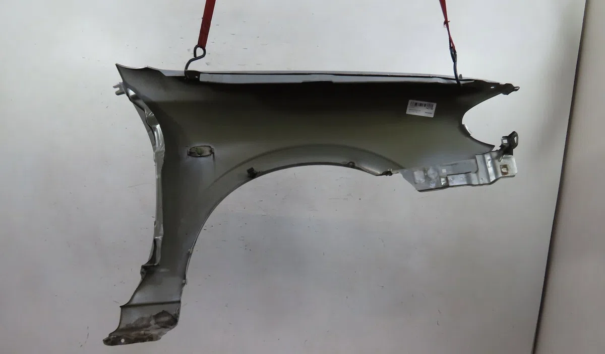 Aile avant gauche NISSAN ALMERA 2002 occasion