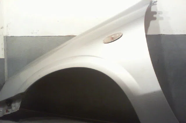 Aile avant gauche NISSAN ALMERA 2002 occasion