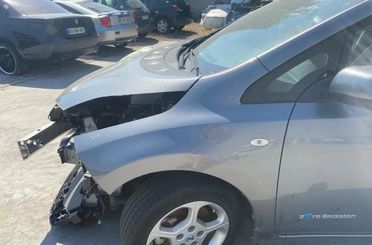 Aile avant gauche NISSAN LEAF 1 occasion
