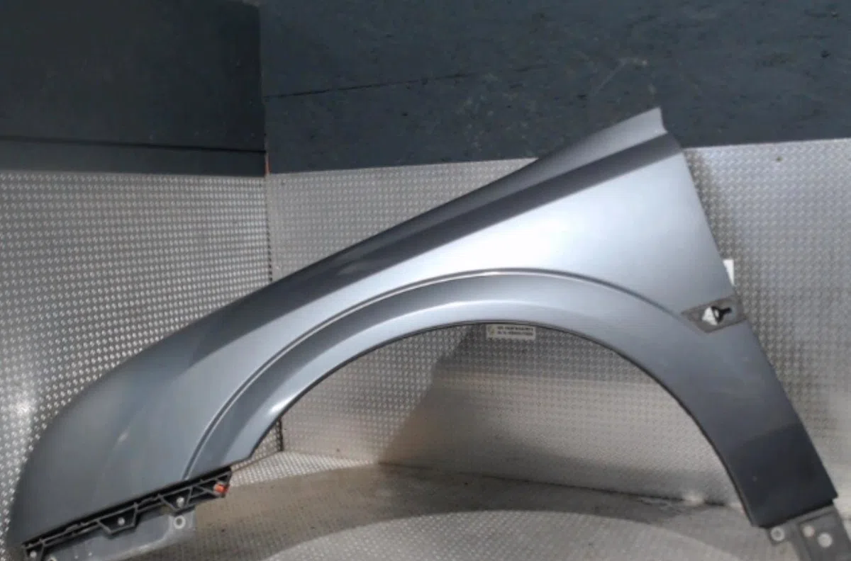 Aile avant gauche Opel VECTRA C Break (Z02) 2.2 dti (f35) (2003-2005) occasion