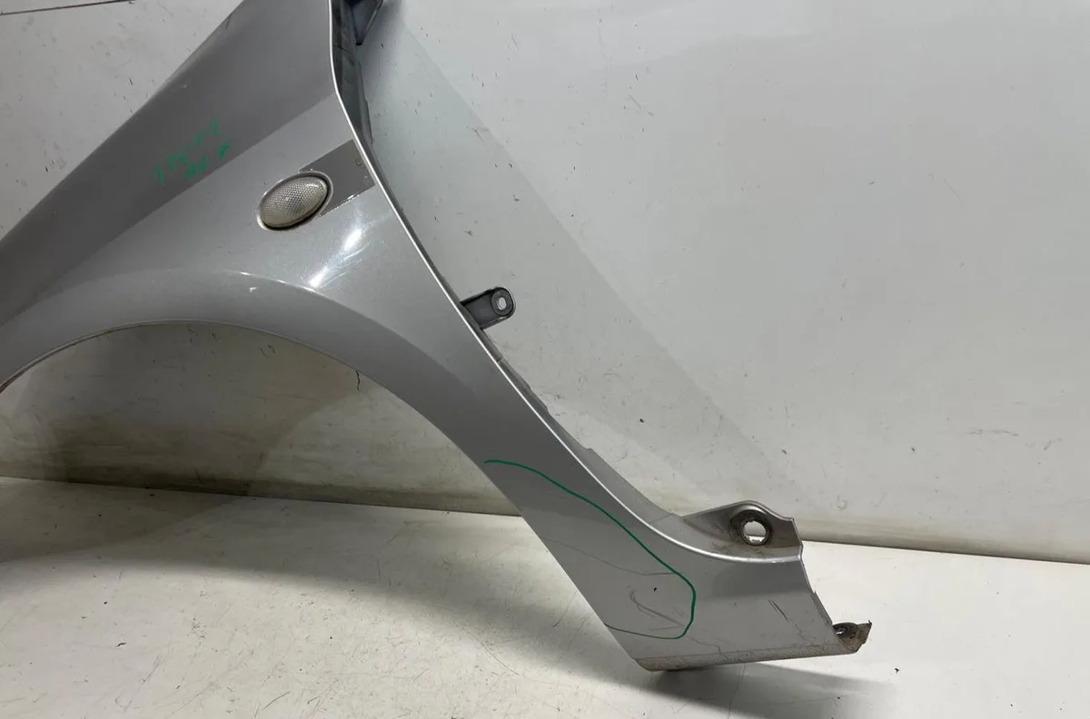 Aile avant gauche Peugeot 307 Break (3E) 1.6 hdi 110 (2004-2008) 5 portes occasion