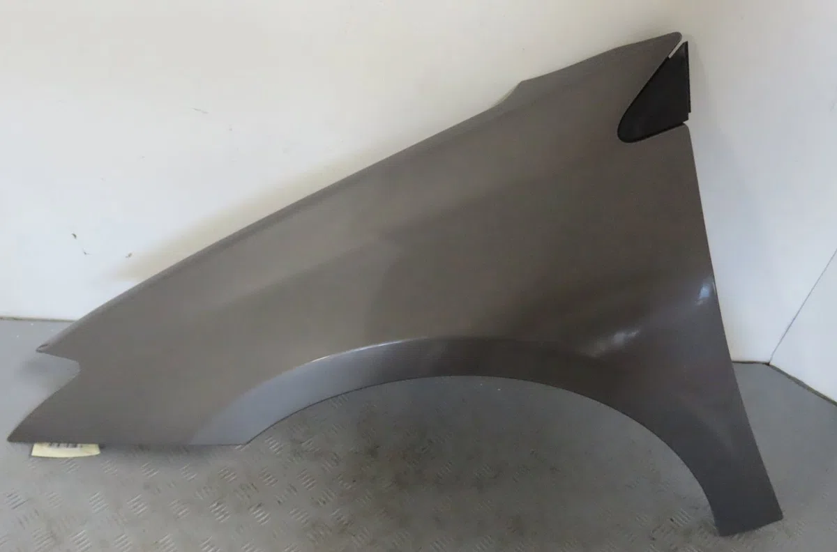 Aile avant gauche Renault LAGUNA III (BT0-1) 2.0 16v (bt05, bt0f, bt0w) (2007-2012) occasion
