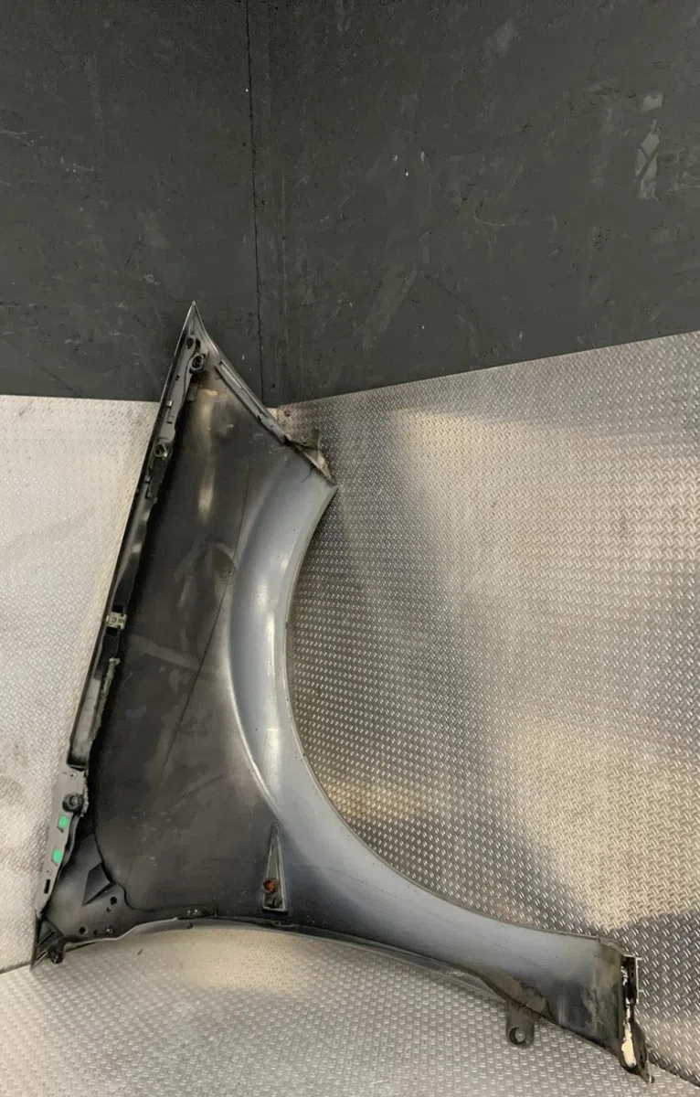 Aile avant gauche RENAULT MEGANE 2  0 occasion
