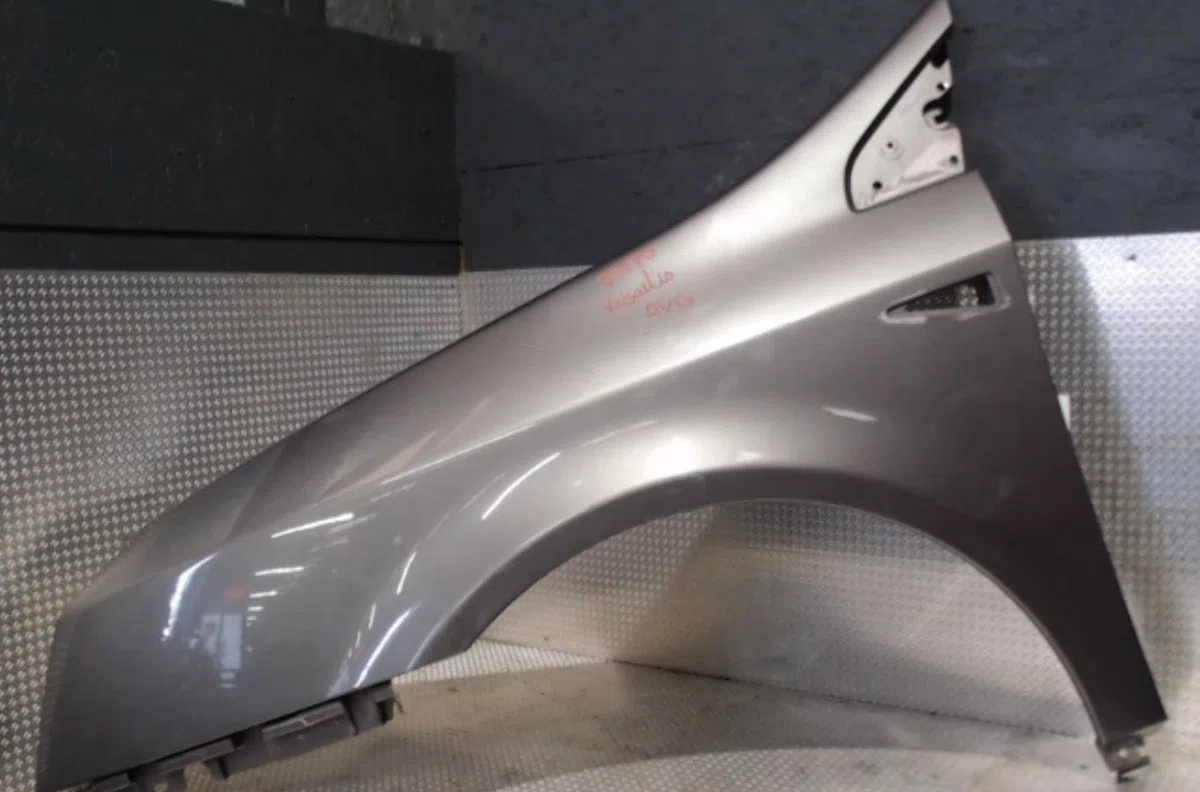 Aile avant gauche RENAULT VEL SATIS  VEL SATIS PHASE 1 occasion