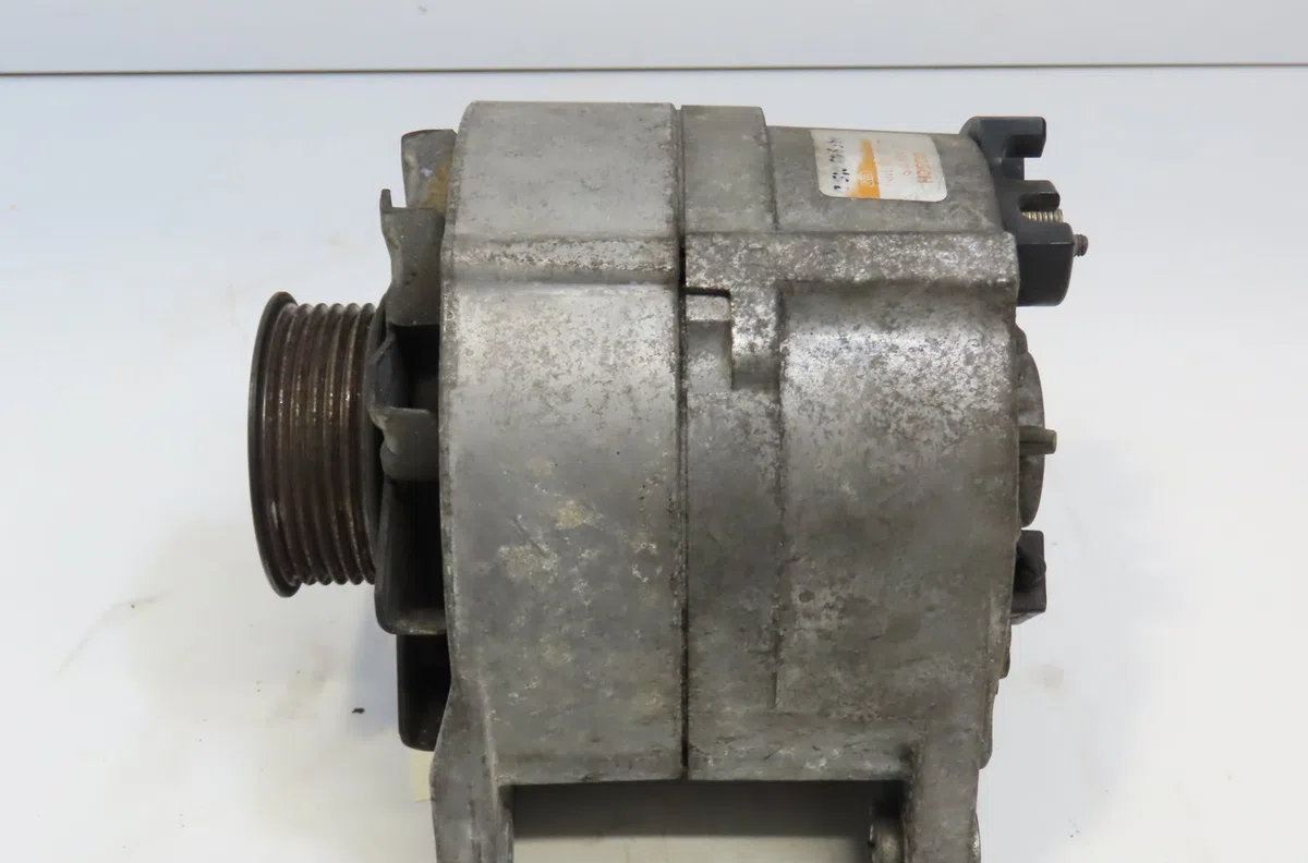 Alternateur Audi 100 C4 A trois volumes (4A2) 2.5 tdi (1990-1994) occasion