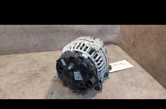 Alternateur Audi A4 B7 (8EC) 2.0 tdi 16v (2004-2008) 4 portes occasion