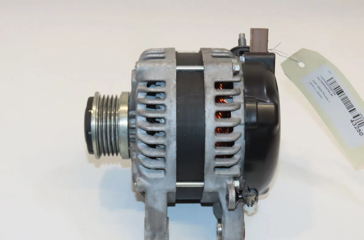 Alternateur Fiat 500X (334_) 1.3 (334.axr11) (2018) occasion