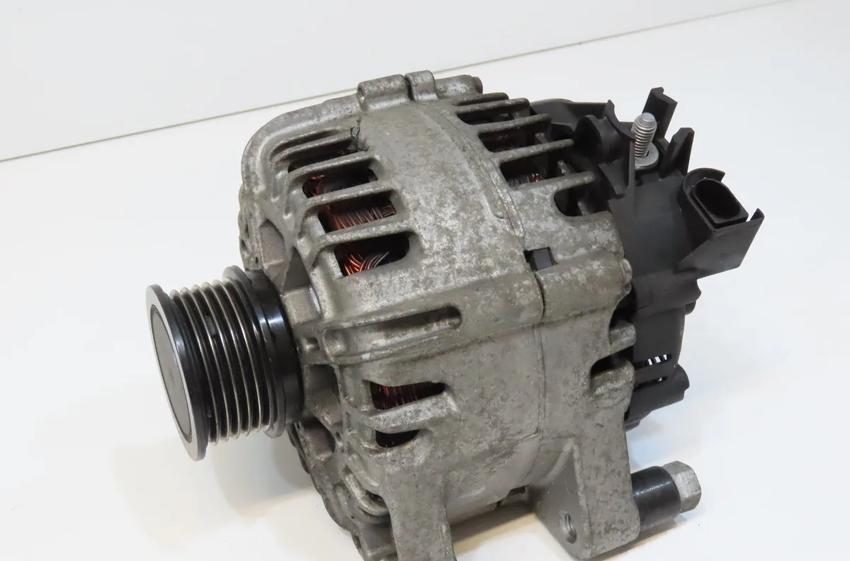 Alternateur Ford C-MAX II (DXA-CB7, DXA-CEU) 1.5 tdci (2015-2019) occasion