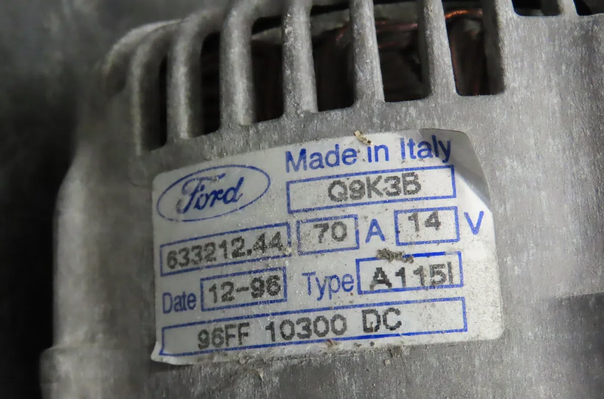 Alternateur FORD FIESTA 1996 occasion