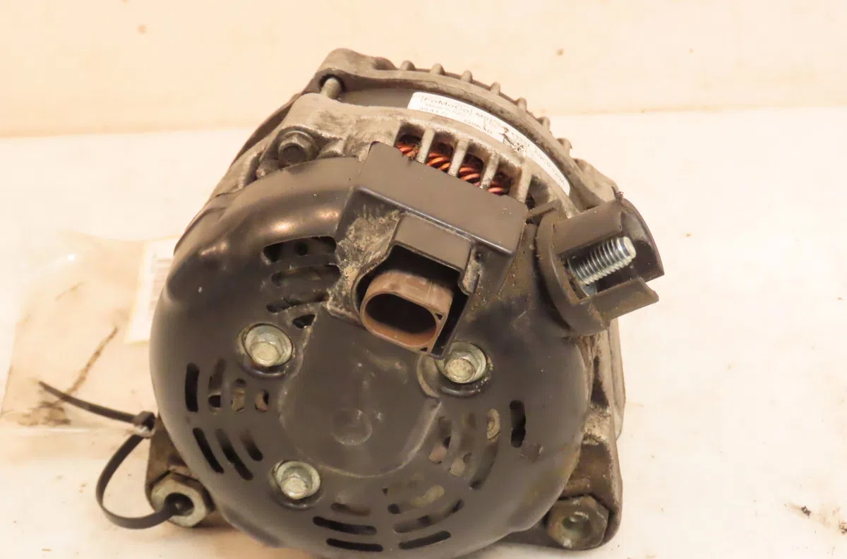 Alternateur Ford FOCUS IV (HN) 1.0 ecoboost (2018) occasion
