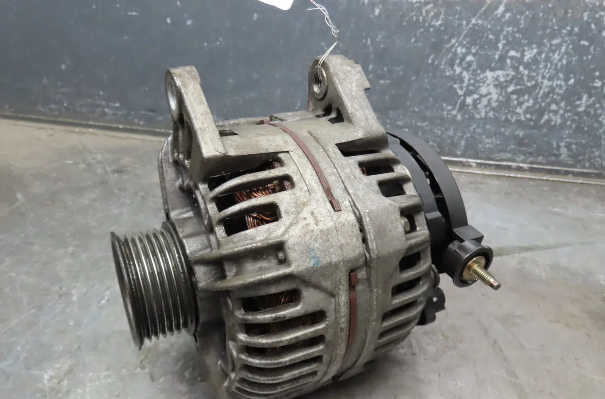 Alternateur Jeep GRAND CHEROKEE II (WJ, WG) 4.0 4x4 (1999-2005) occasion