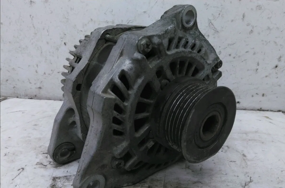 Alternateur Mitsubishi ASX (GA_W_) 1.8 di-d (ga6w) (2010) occasion