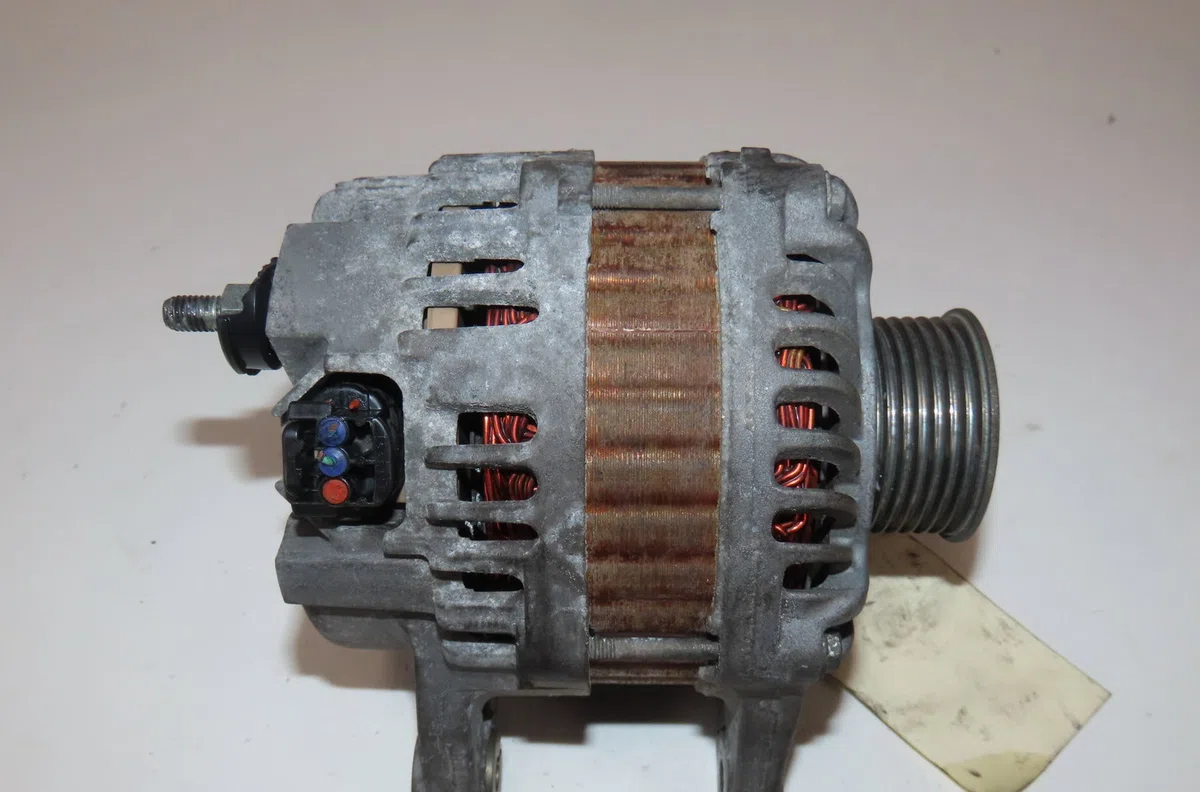 Alternateur Nissan NOTE (E11, NE11) 1.6 (2006-2012) occasion