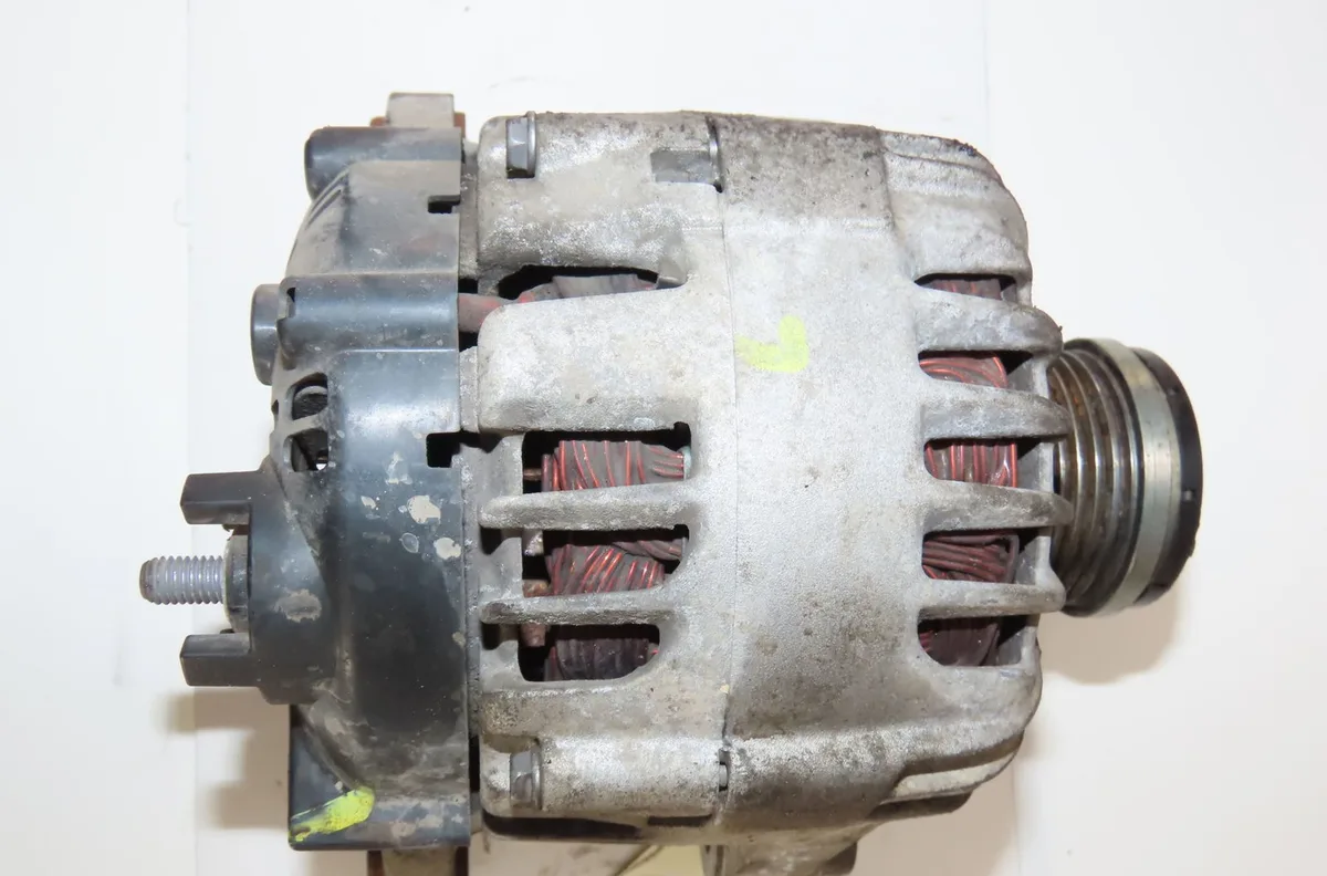 Alternateur Opel CORSA D (S07) 1.4 (l08, l68) (2006-2014) 3 portes occasion