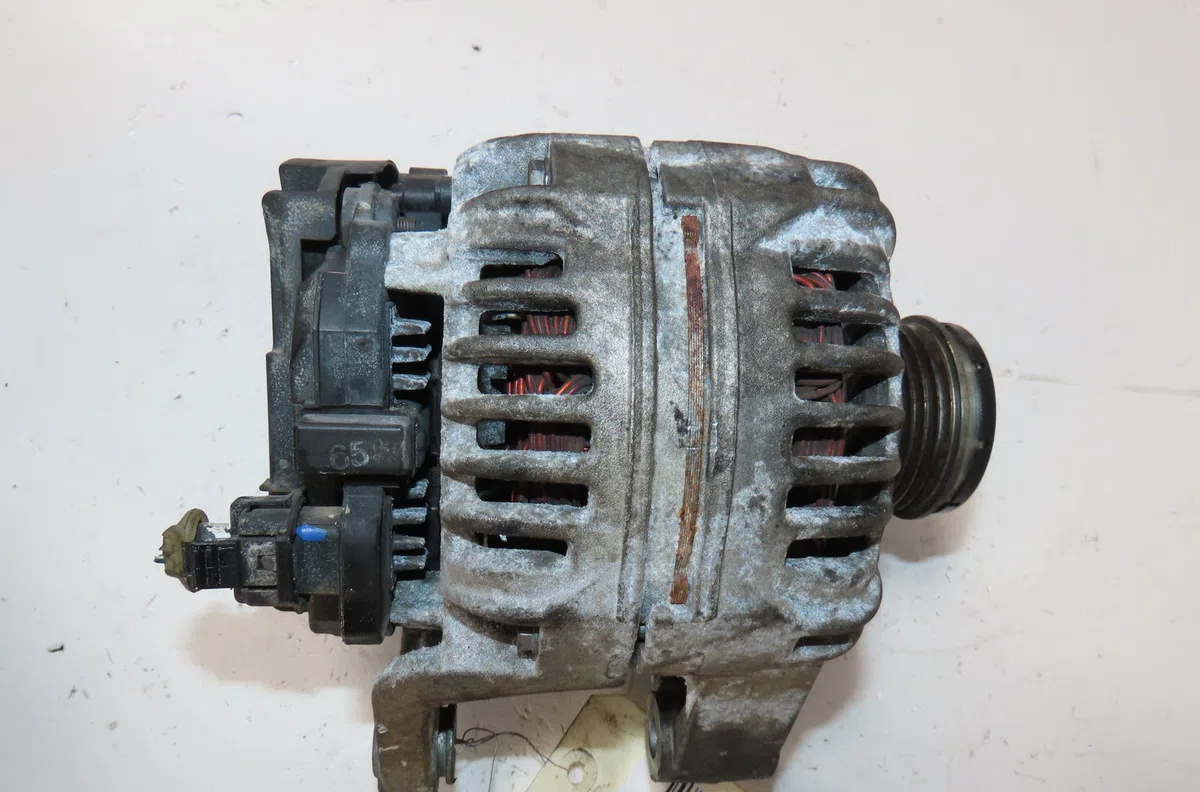 Alternateur Opel CORSA D (S07) 1.4 (l08, l68) (2006-2014) occasion