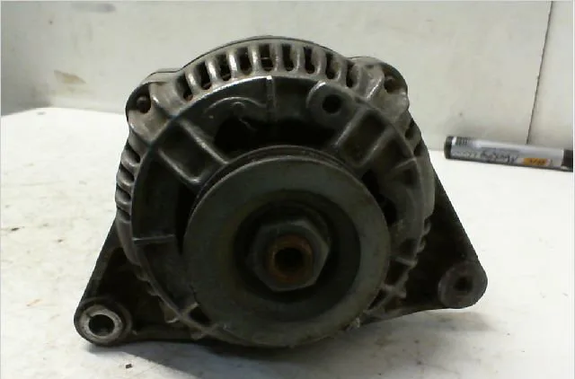 Alternateur PEUGEOT 106 Phase 2 04-1996--09-2003 1.1i occasion