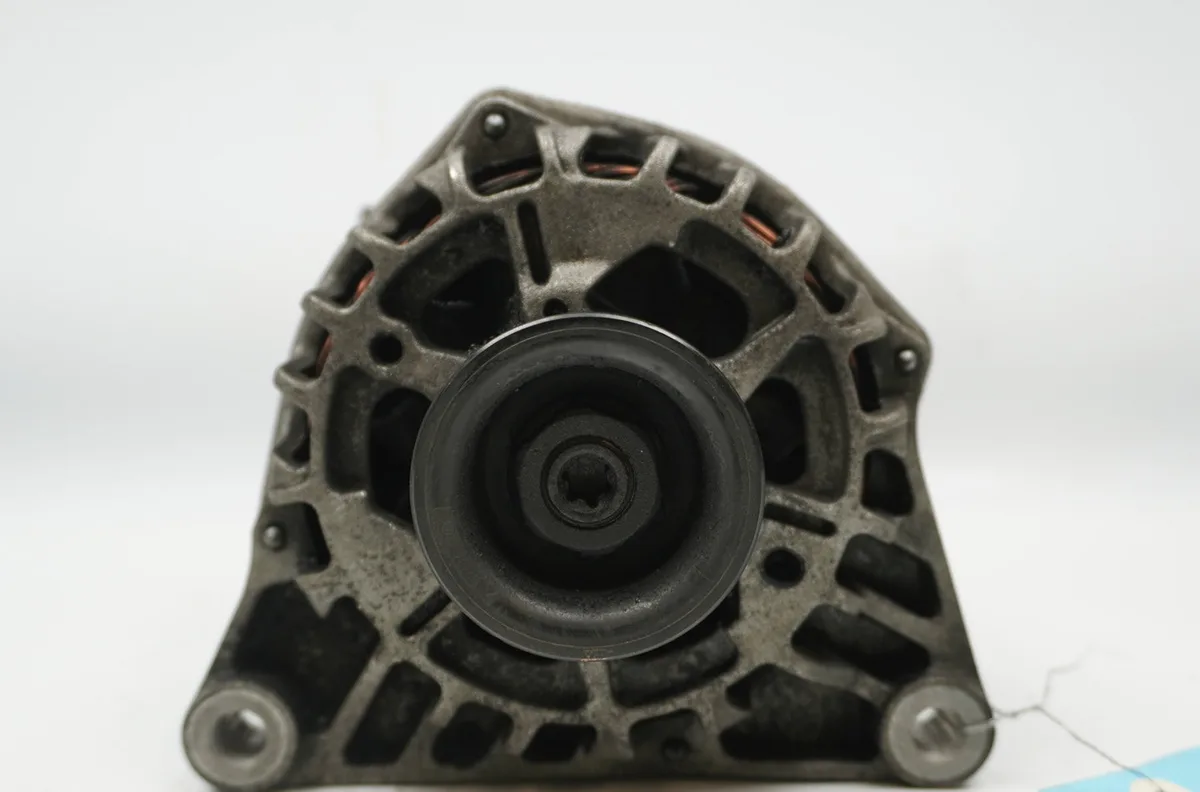 Alternateur Peugeot 206 3-5 portes (2A-C) 1.4 16v (2003-2008) occasion