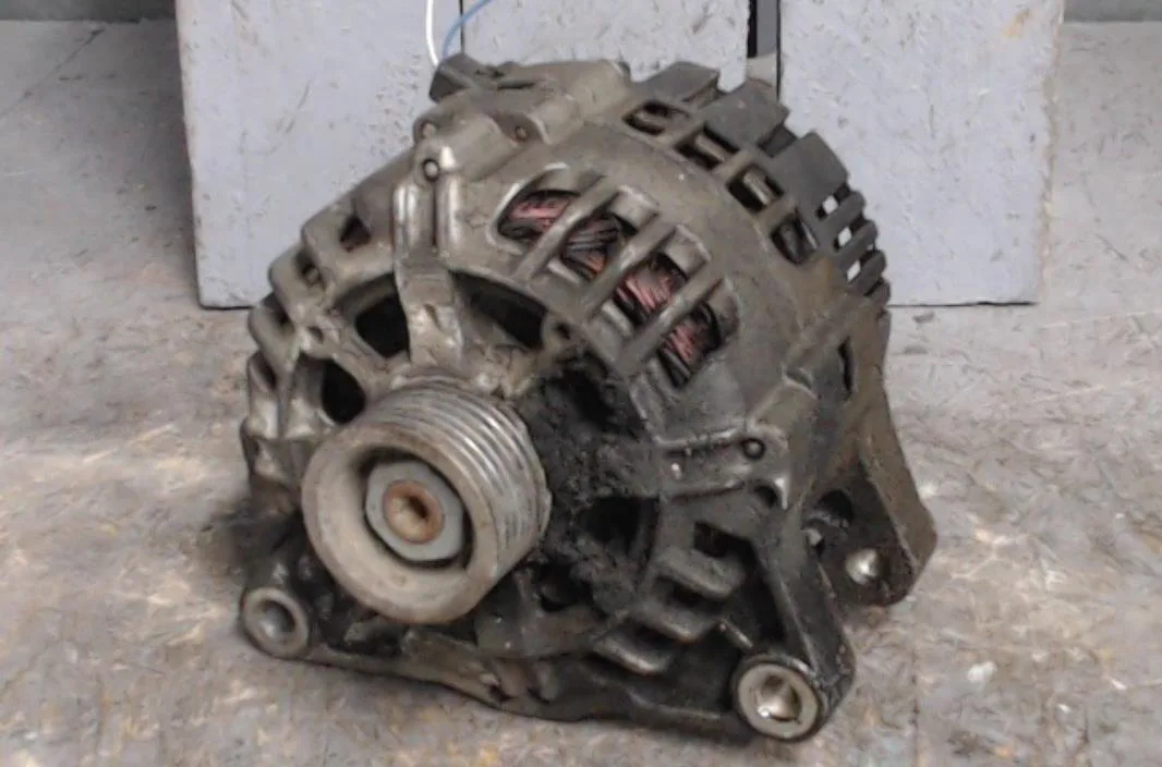 Alternateur Peugeot 307 (3A-C) 1.4 16v (2003-2007) occasion