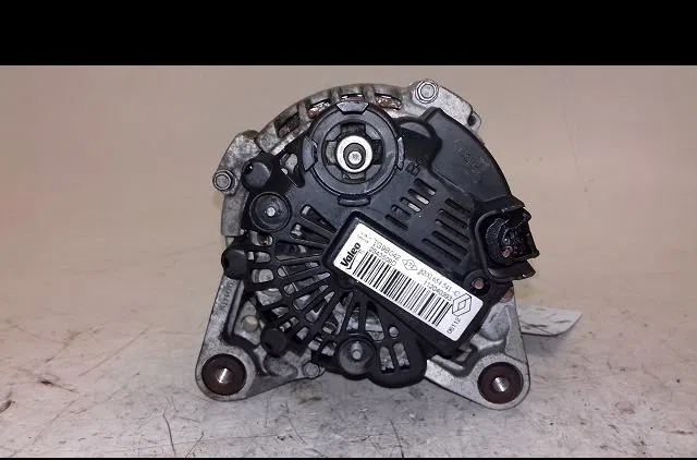 Alternateur Renault CLIO III (BR0-1, CR0-1) 1.2 16v (br02, br0j, br11, cr02, cr0j, cr11) (2005-2014) 5 portes occasion