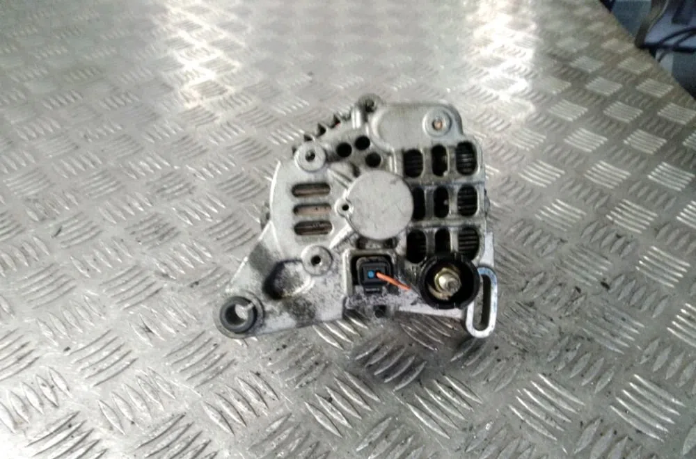 Alternateur Renault CLIO III (BR0-1, CR0-1) 1.5 dci (2010-2014) 5 portes occasion