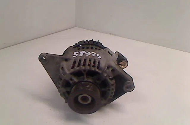 Alternateur RENAULT LAGUNA I  1.8 occasion