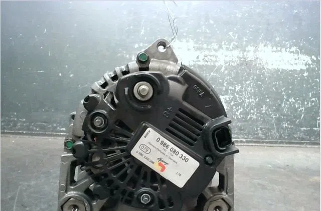 Alternateur Renault LAGUNA II (BG0-1_) 2.0 16v (bg00, bg0k, bg0p, bg0w) (2002-2007) 5 portes occasion