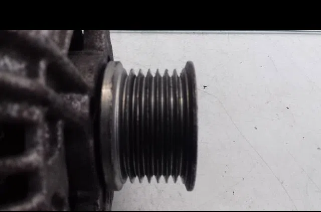 Alternateur Renault LAGUNA II (BG0-1_) 2.0 16v (bg00, bg0k, bg0p, bg0w) (2002-2007) 5 portes occasion