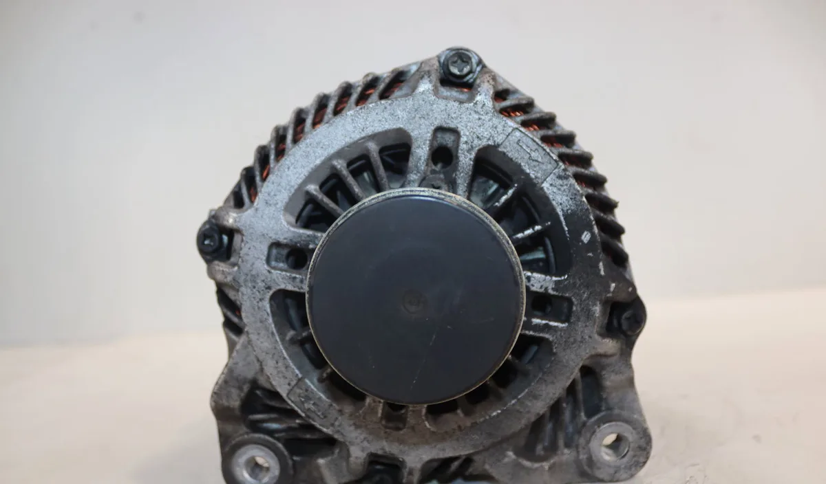 Alternateur Renault LAGUNA III (BT0-1) 1.5 dci (bt00, bt0a, bt0t, bt1j) (2007-2015) 5 portes occasion