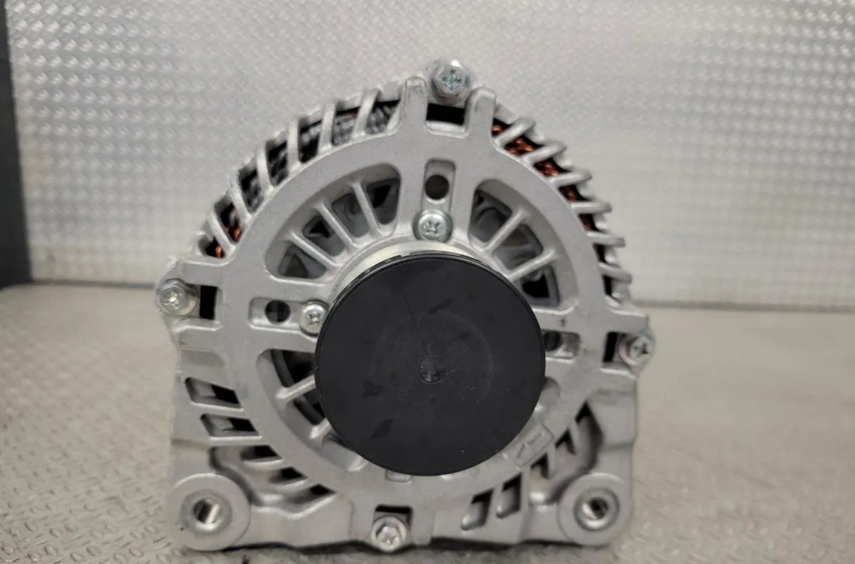 Alternateur Renault MASTER III Camion plate-forme-Châssis (EV, HV, UV) 2.3 dci 130 rwd (hv01, hv10, hv11, hv12, uv01, uv