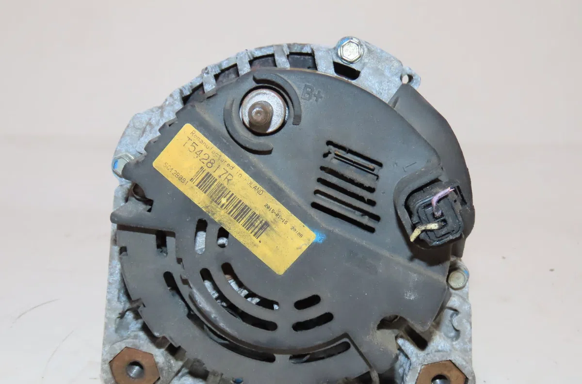 Alternateur Renault SCÉNIC II (JM0-1_) 1.9 dci (jm0g, jm12, jm1g, jm2c) (2003-2006) occasion