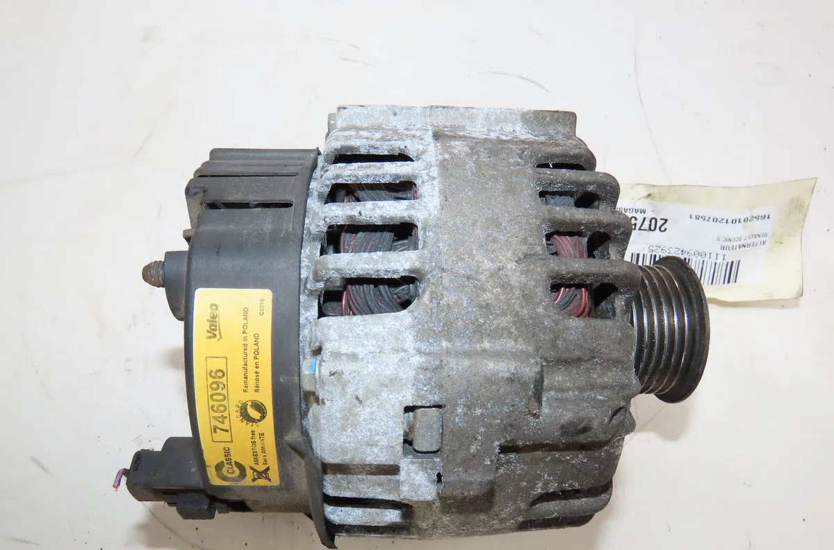 Alternateur Renault SCÉNIC II (JM0-1_) 1.9 dci (jm0g, jm12, jm1g, jm2c) (2003-2006) occasion