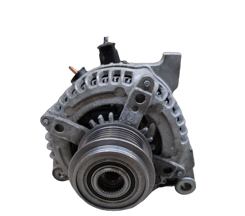 ALTERNATEUR TOYOTA AURIS 270600N040