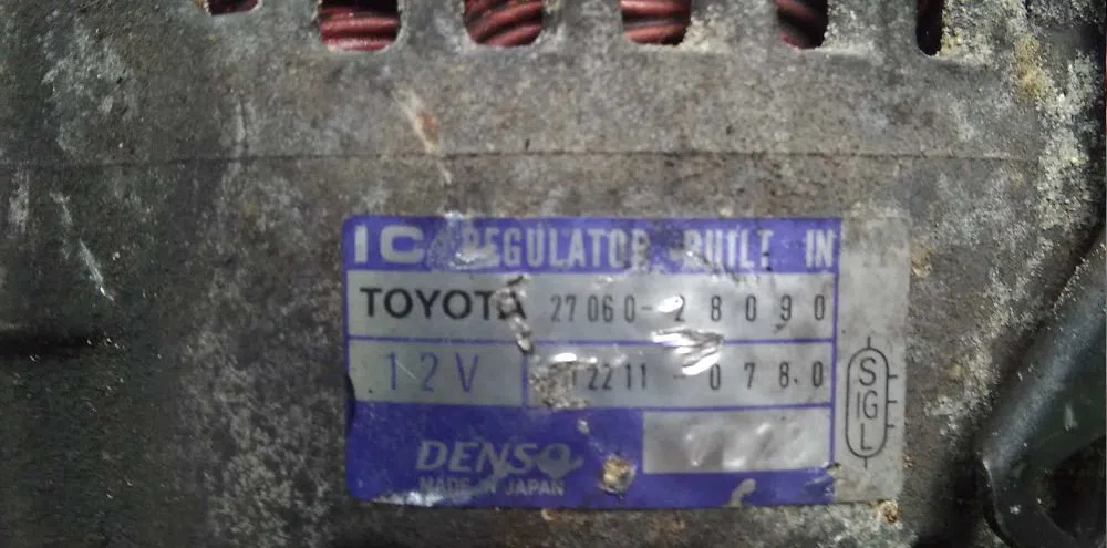 Alternateur TOYOTA RAV4 2 2000 occasion