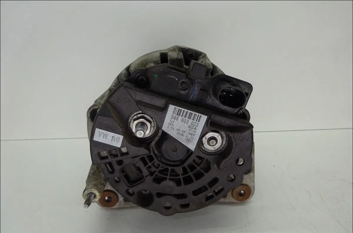 Alternateur Volkswagen FOX 3-5 portes (5Z1, 5Z3, 5Z4) 1.4 tdi (2005-2009) occasion