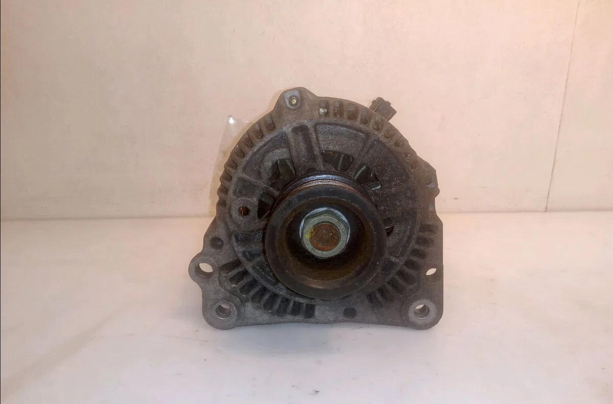 Alternateur Volkswagen GOLF IV (1J1) 1.6 (1997-2004) occasion