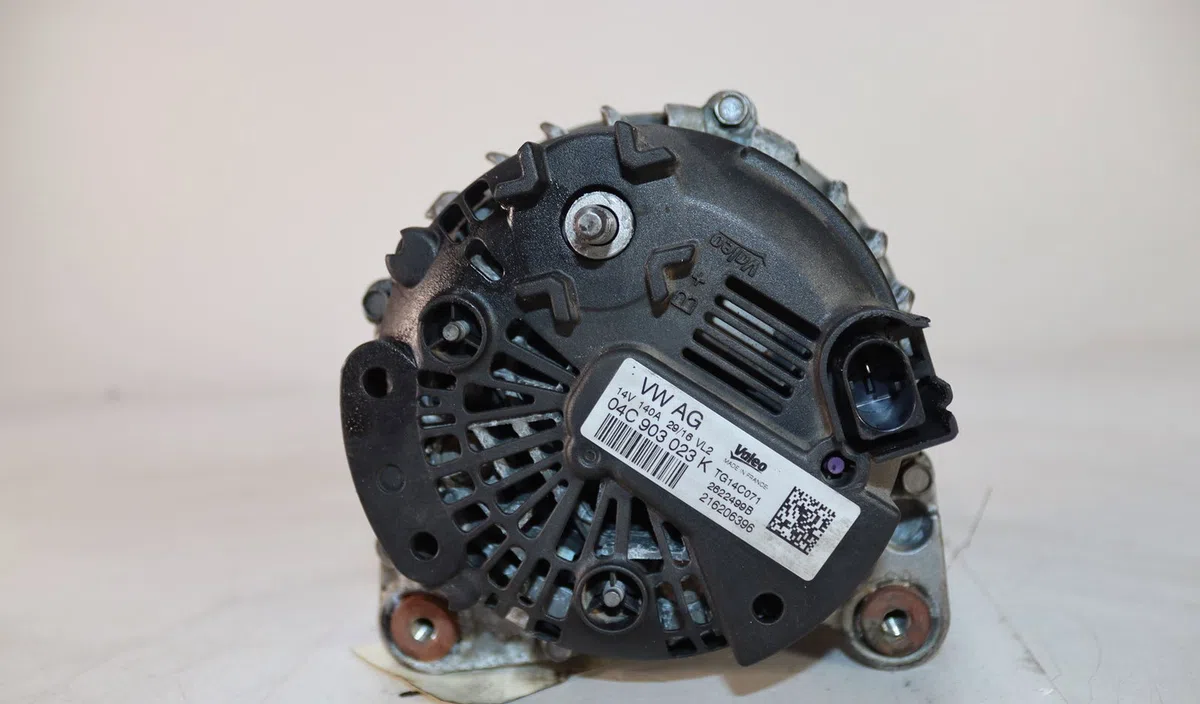 Alternateur Volkswagen GOLF VII (5G1, BQ1, BE1, BE2) 1.4 tsi (2014-2020) occasion