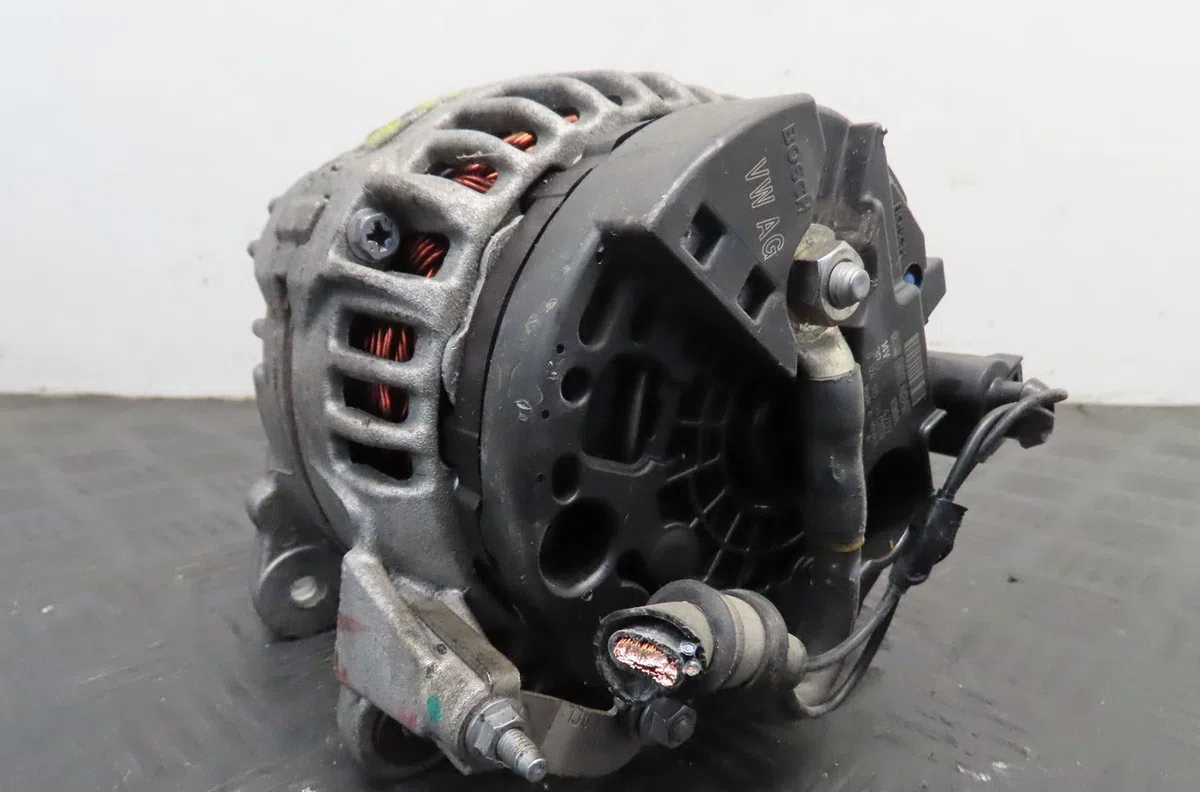 Alternateur Volkswagen NEW BEETLE Décapotable (1Y7) 1.9 tdi (2003-2010) occasion