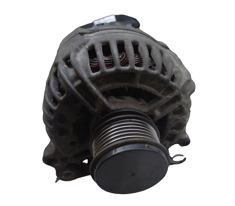 ALTERNATEUR VOLKSWAGEN POLO 028903028E