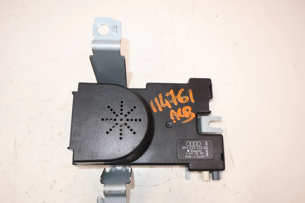 Amplificateur autoradio Audi A3 (8P1) 1.6 tdi (2009-2012) occasion