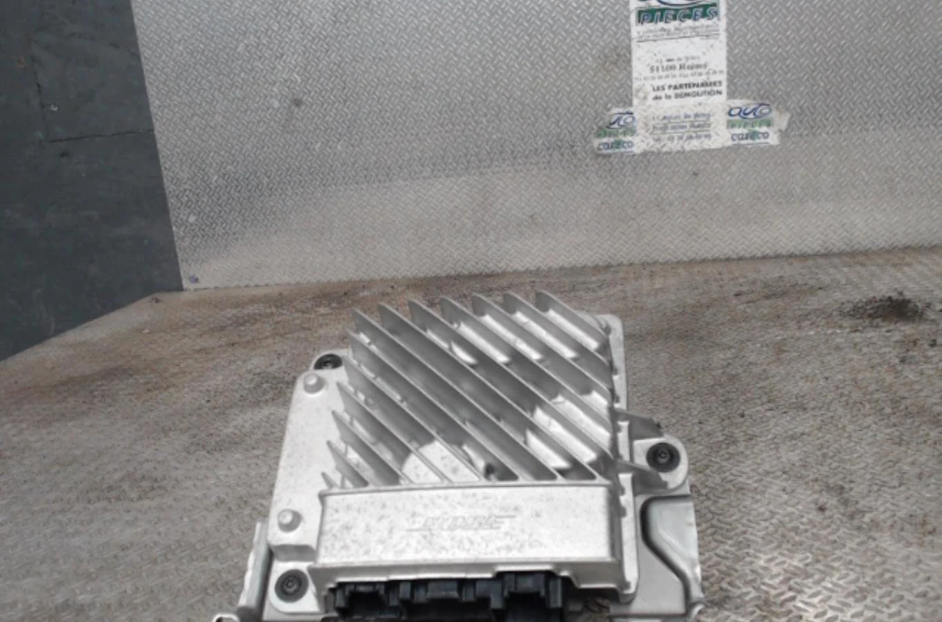 Amplificateur autoradio RENAULT ESPACE 5 ESPACE 5 occasion