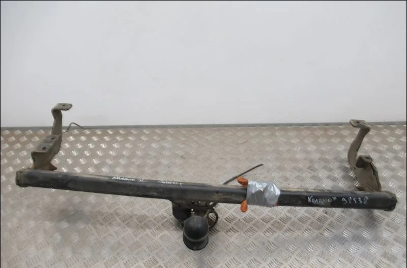 Attelage Renault KANGOO Express (FW0-1_) 1.5 dci 75 (fw07, fw10, fw04) (2010) 4 portes occasion