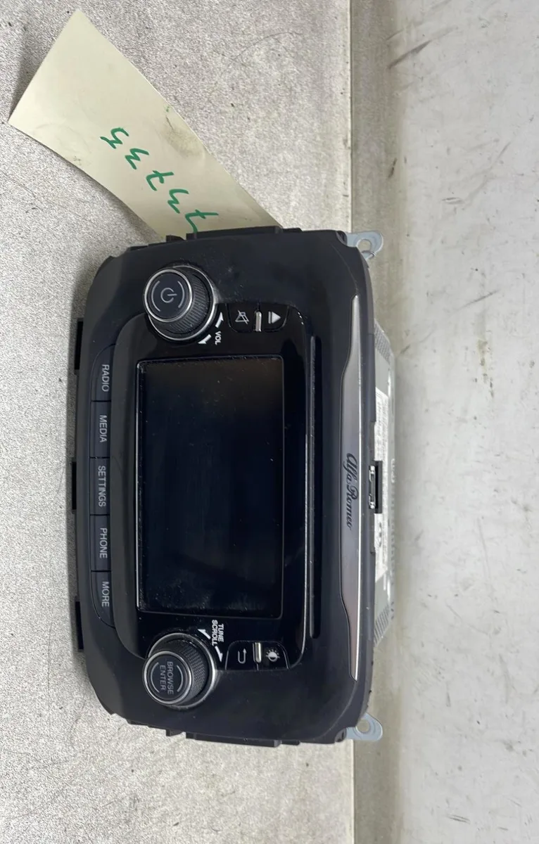 Autoradio Alfa romeo GIULIETTA (940_) 1.4 tb (940.fya1a) (2014-2018) occasion