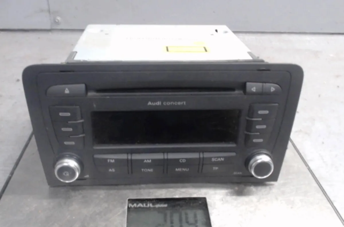 Autoradio Audi A3 Sportback (8PA) 2.0 tdi 16v (2004-2013) 5 portes occasion