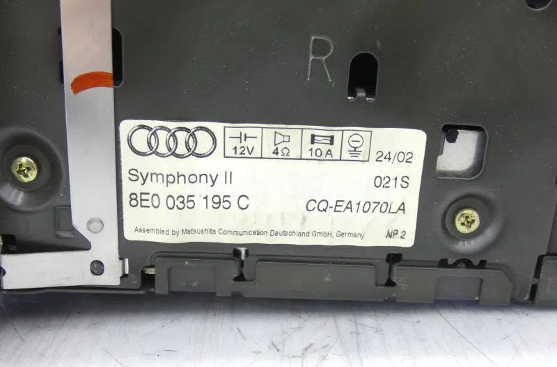Autoradio AUDI A4 2 AVANT PHASE 1 BREAK occasion